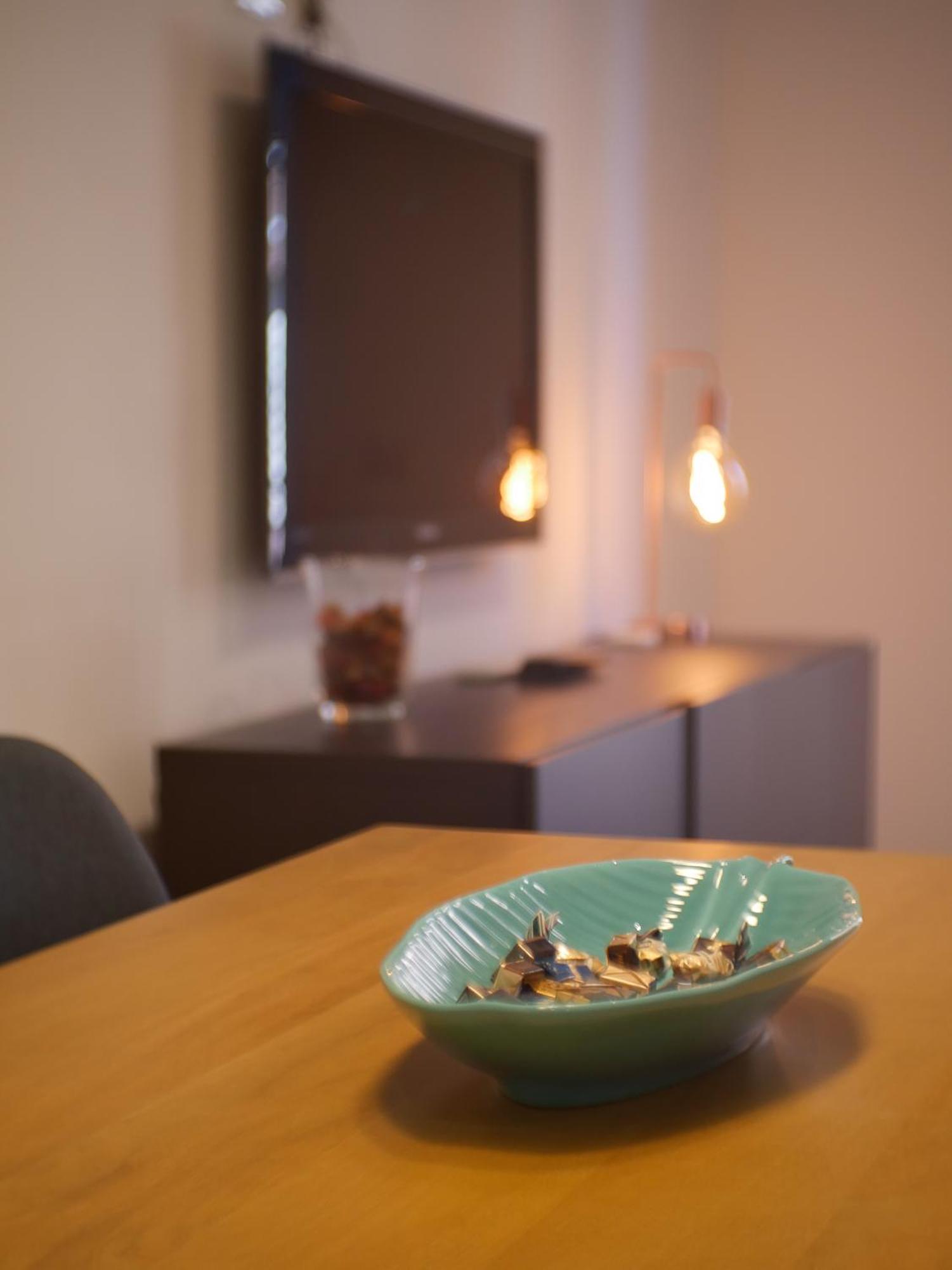 Chic Modern 2-Bedroom Near Metro ローマ エクステリア 写真