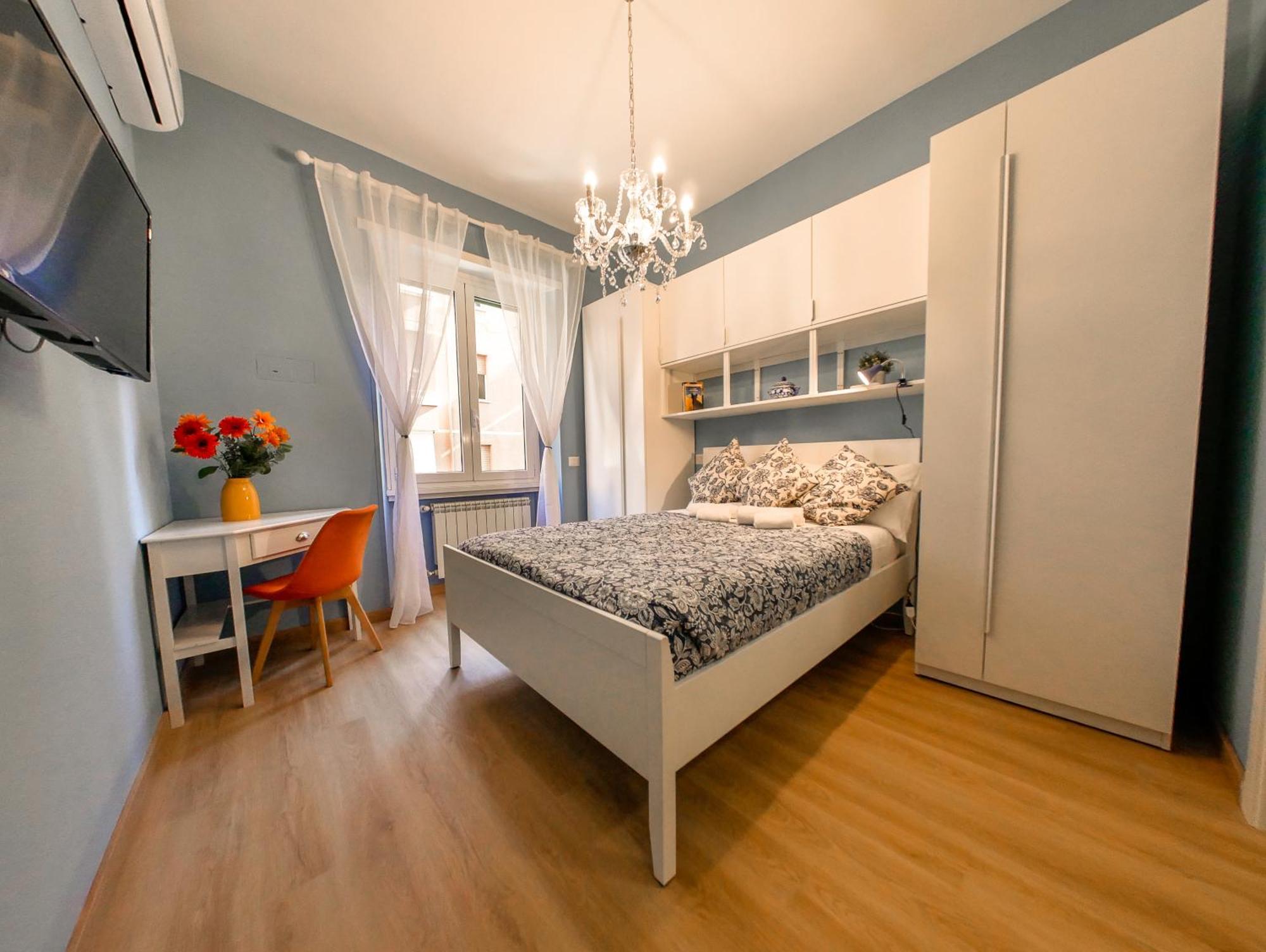 Chic Modern 2-Bedroom Near Metro ローマ エクステリア 写真
